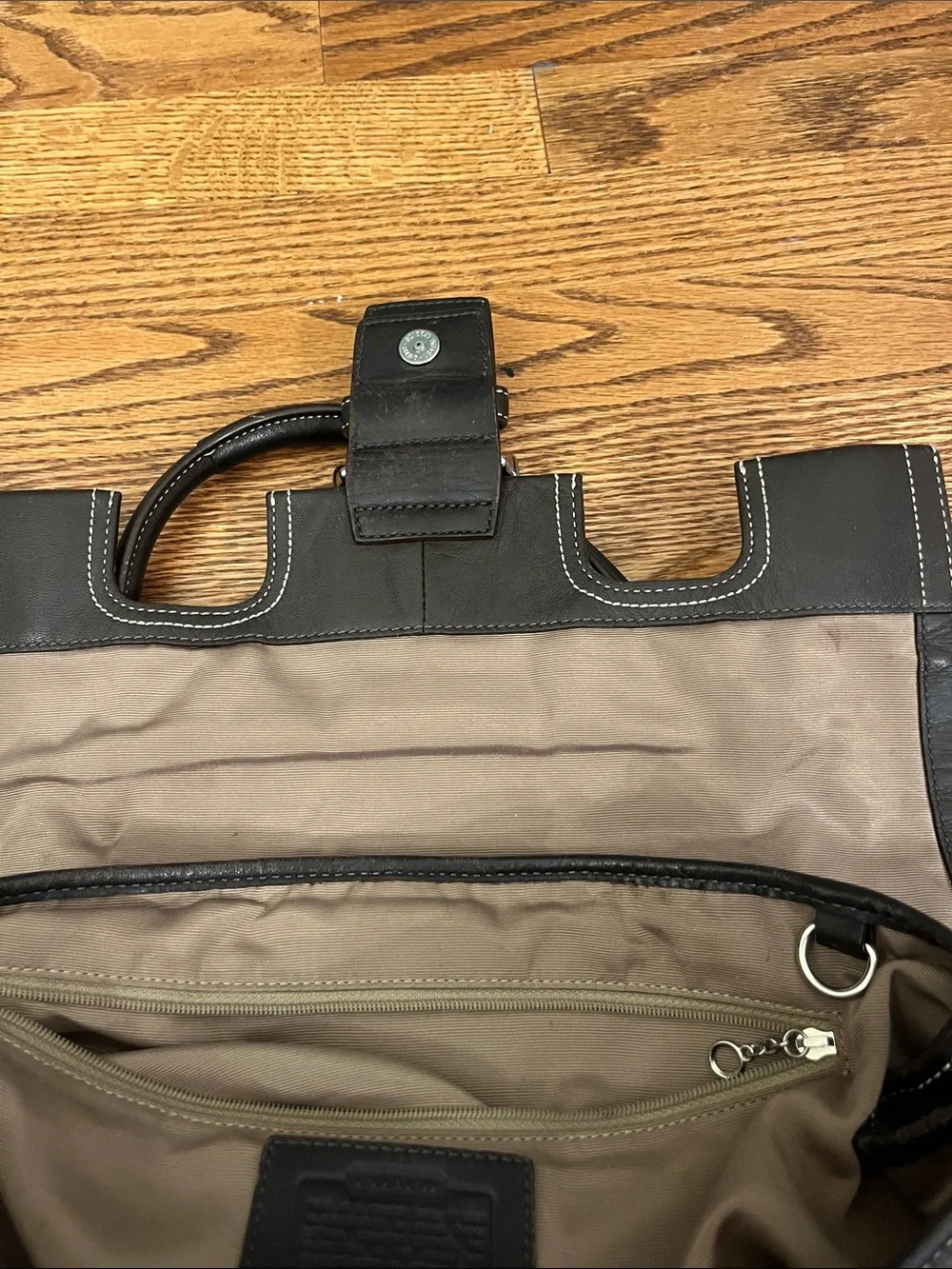 COACH SOHO F10913 Vintage Brown Cowhide Leather Satchel